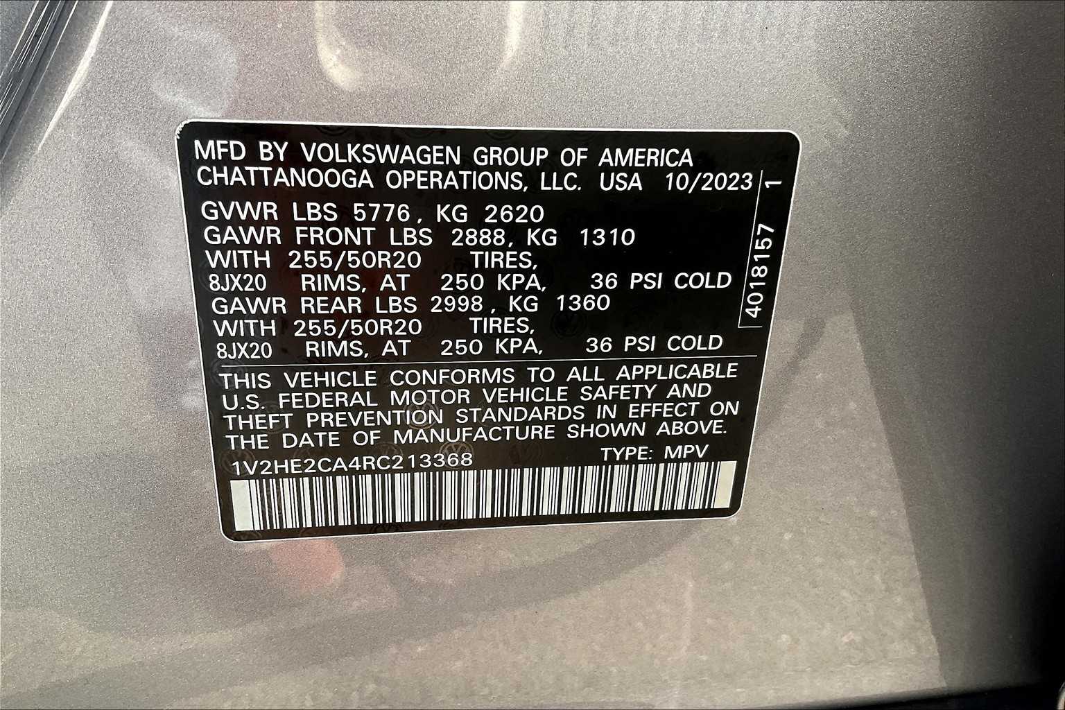 2024 Volkswagen Atlas Cross Sport 2.0T SE w/Technology - Photo 35