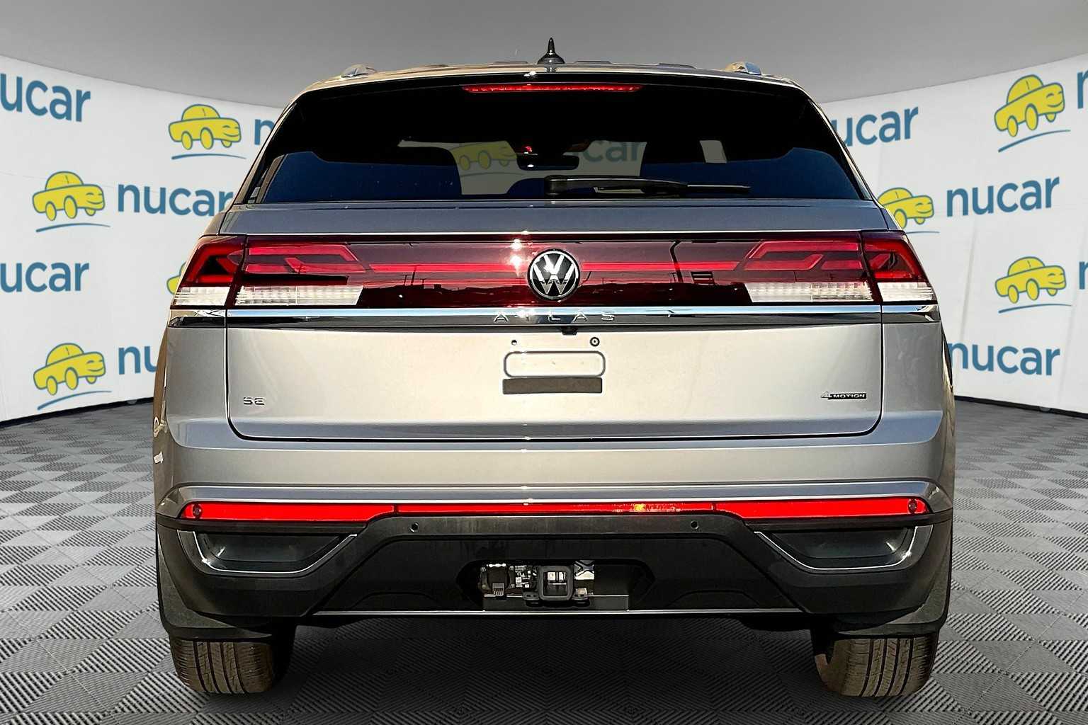2024 Volkswagen Atlas Cross Sport 2.0T SE w/Technology - Photo 5