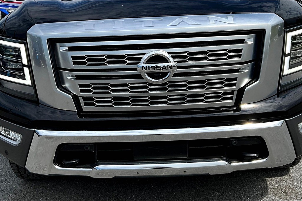 2021 Nissan Titan Platinum Reserve - Photo 33