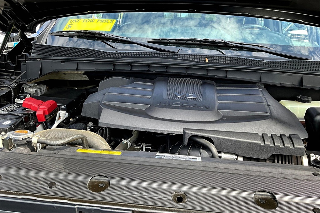 2021 Nissan Titan Platinum Reserve - Photo 36