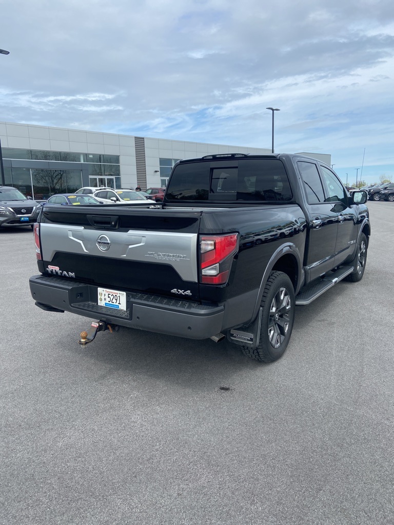 2021 Nissan Titan Platinum Reserve - Photo 4