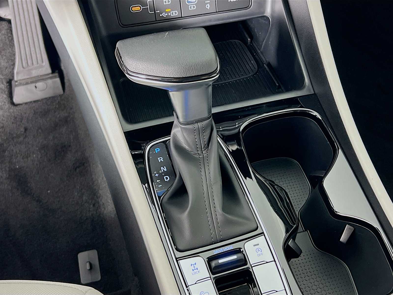 2025 Hyundai Tucson SEL - Photo 11