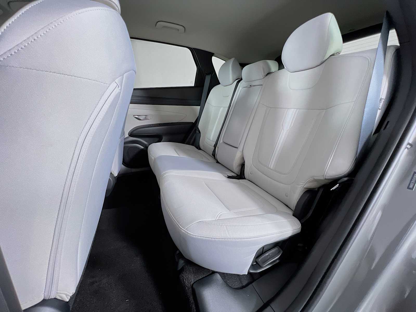 2025 Hyundai Tucson SEL - Photo 13