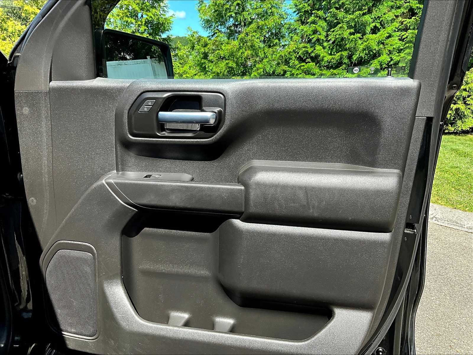 2021 Chevrolet Silverado 1500 Custom - Photo 12