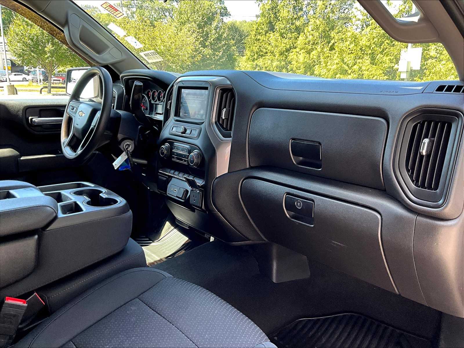 2021 Chevrolet Silverado 1500 Custom - Photo 14