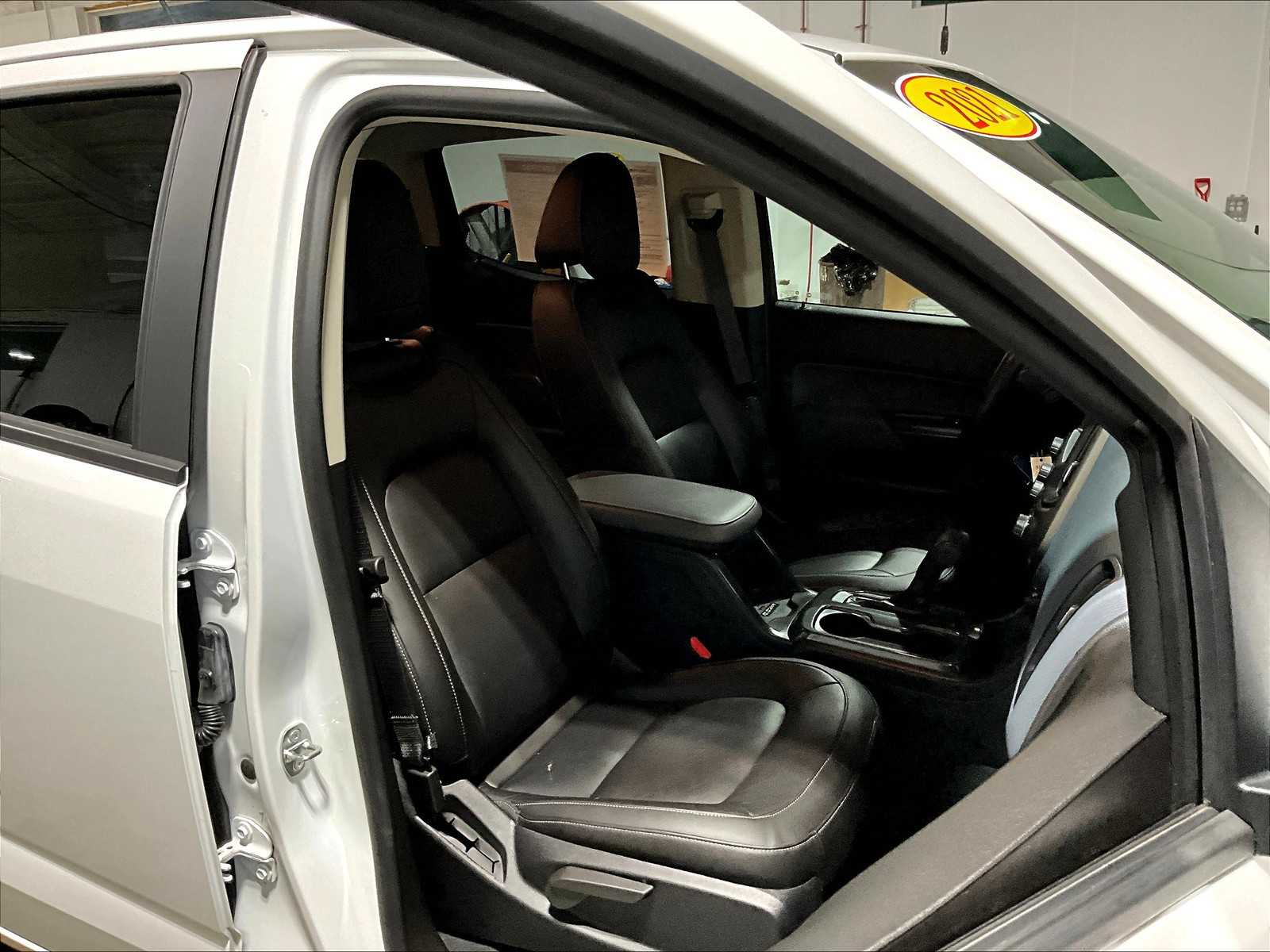 2021 Chevrolet Colorado 4WD Z71 - Photo 11