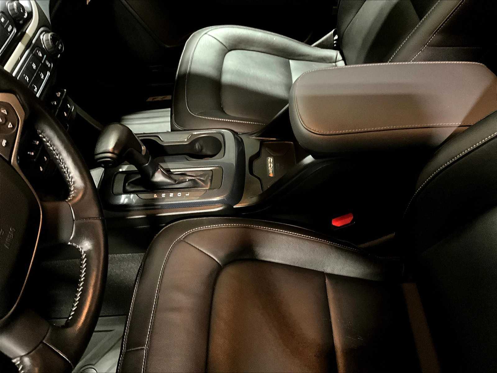 2021 Chevrolet Colorado 4WD Z71 - Photo 20