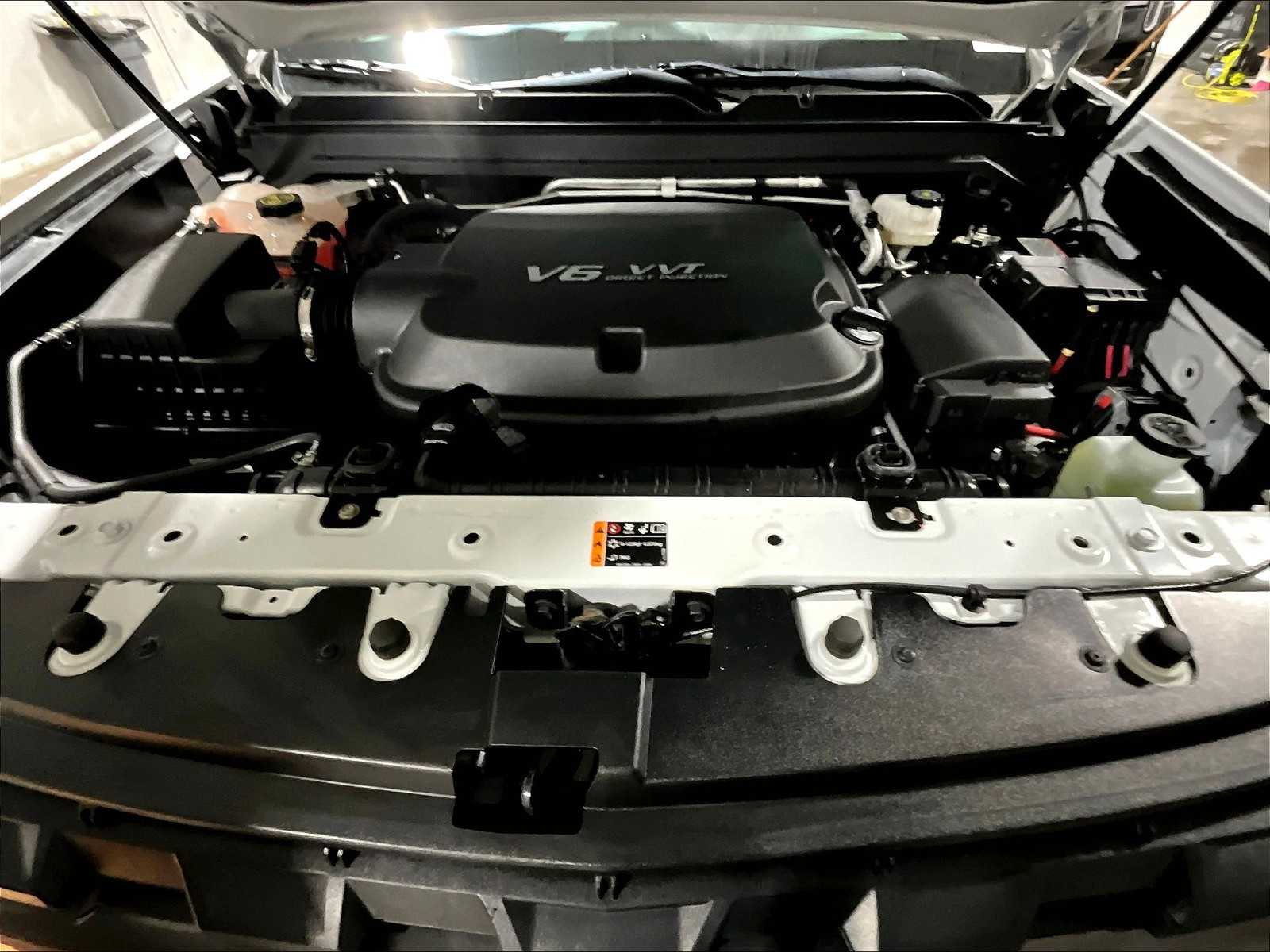 2021 Chevrolet Colorado 4WD Z71 - Photo 29