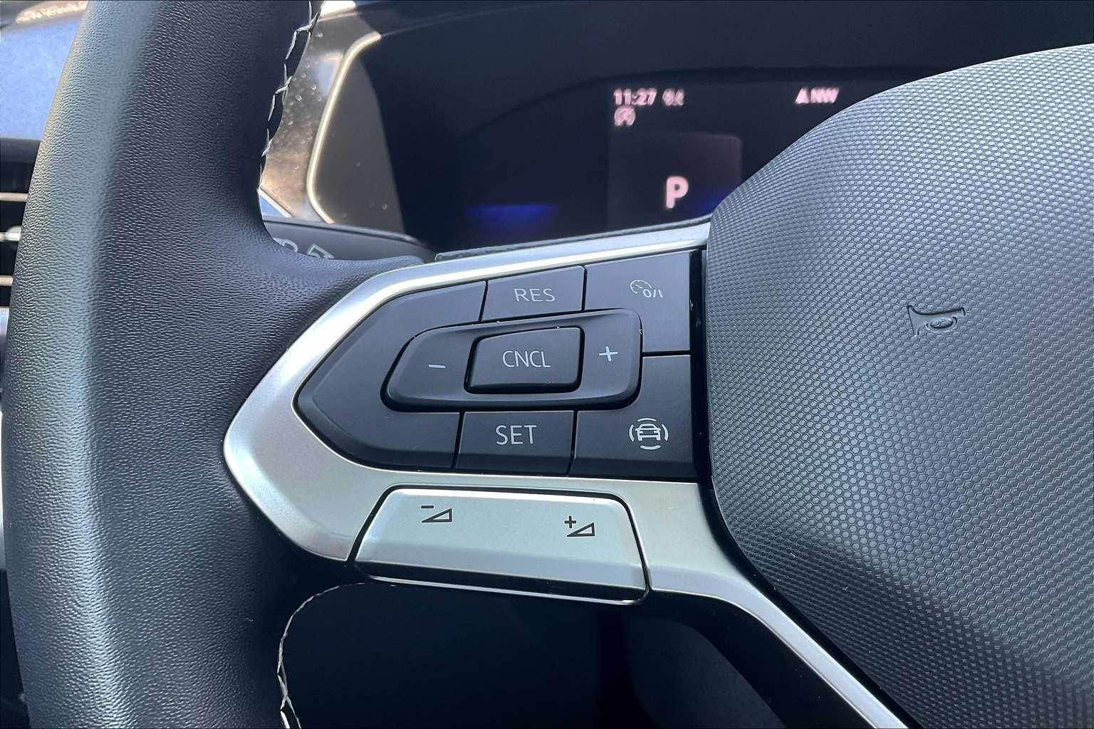 2022 Volkswagen Taos SE - Photo 23