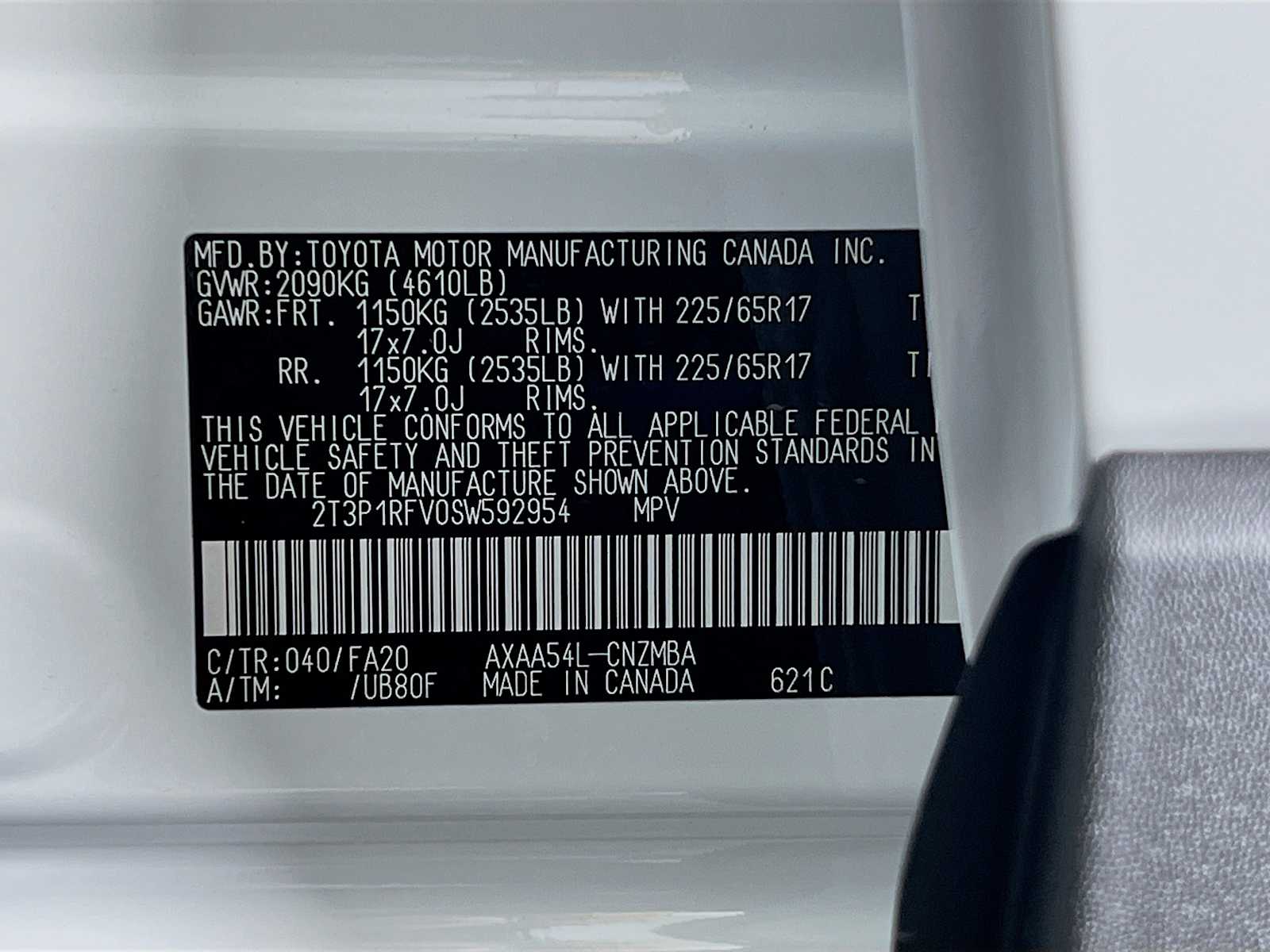 2025 Toyota RAV4 XLE - Photo 20