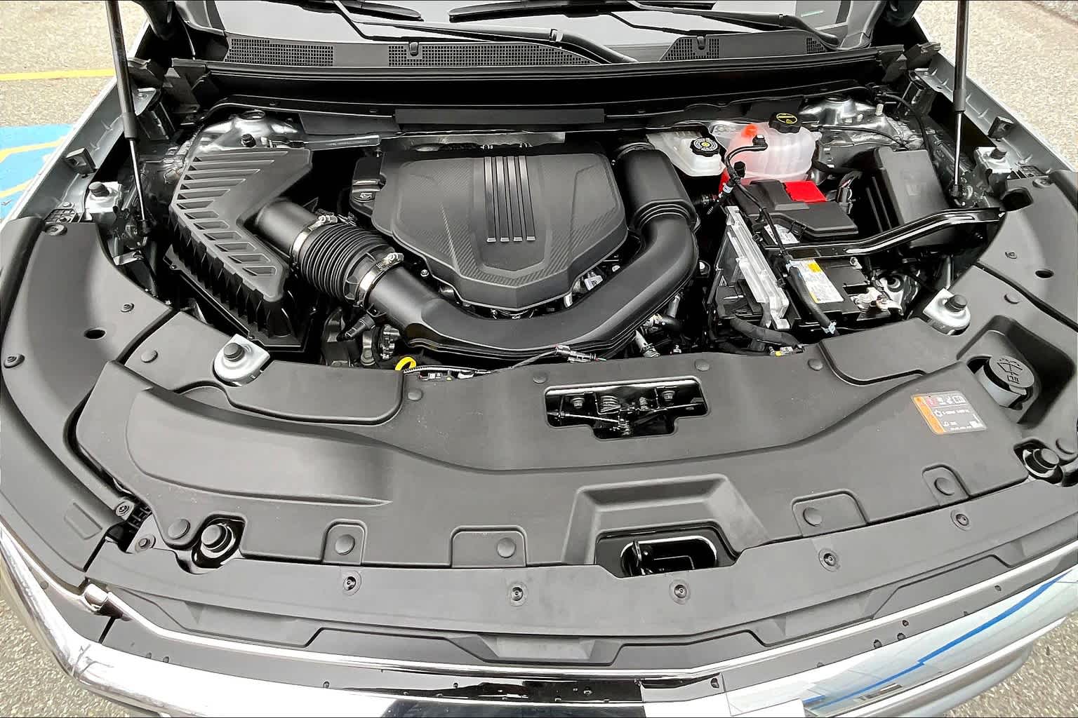 2025 Chevrolet Traverse AWD LT - Photo 16