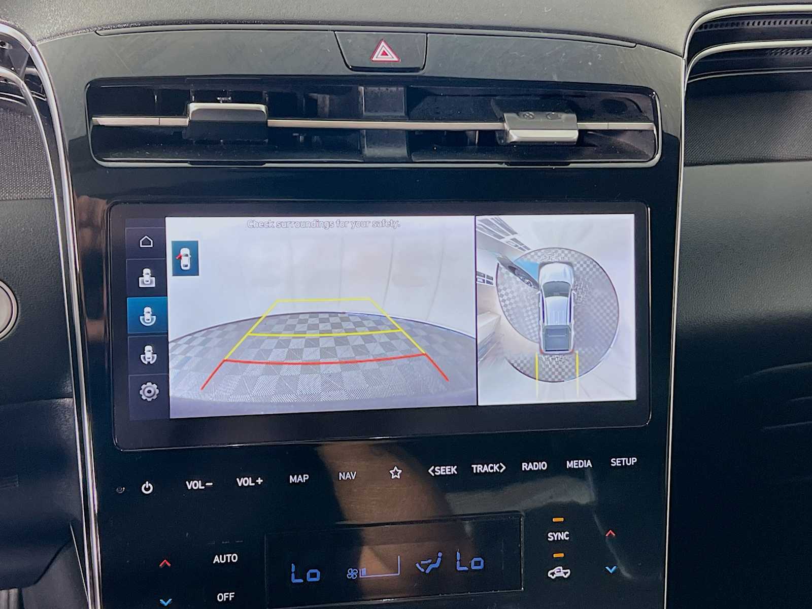 2022 Hyundai Santa Cruz Limited - Photo 13