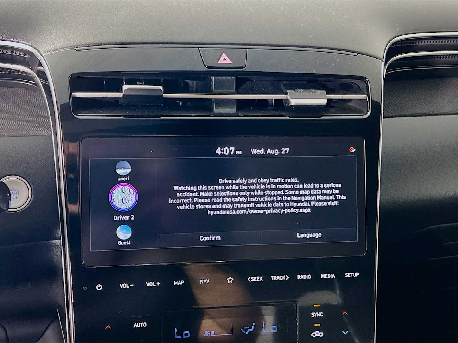 2022 Hyundai Santa Cruz Limited - Photo 14
