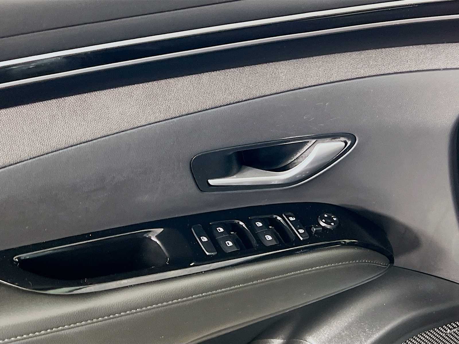 2022 Hyundai Santa Cruz Limited - Photo 17