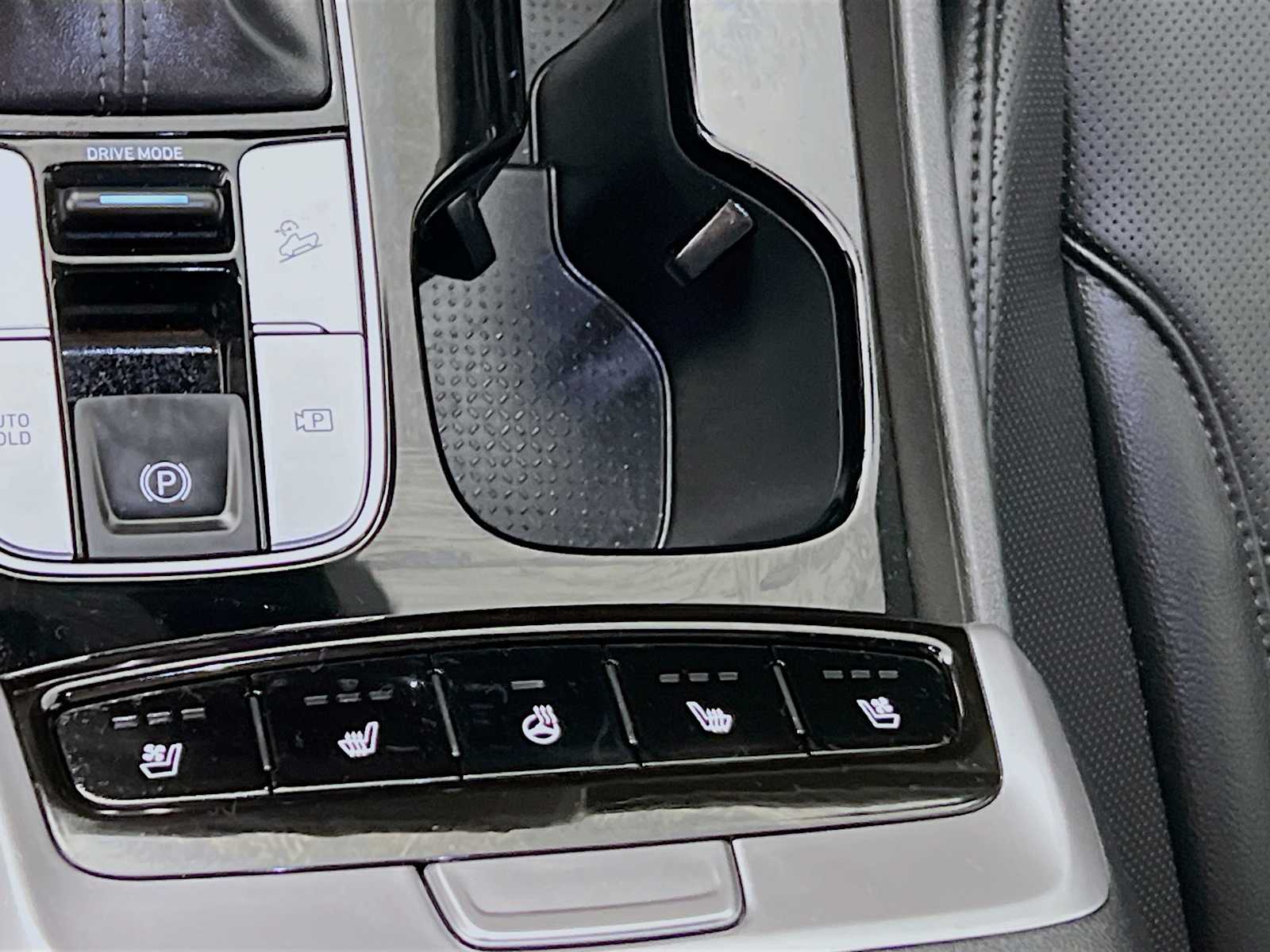 2022 Hyundai Santa Cruz Limited - Photo 20