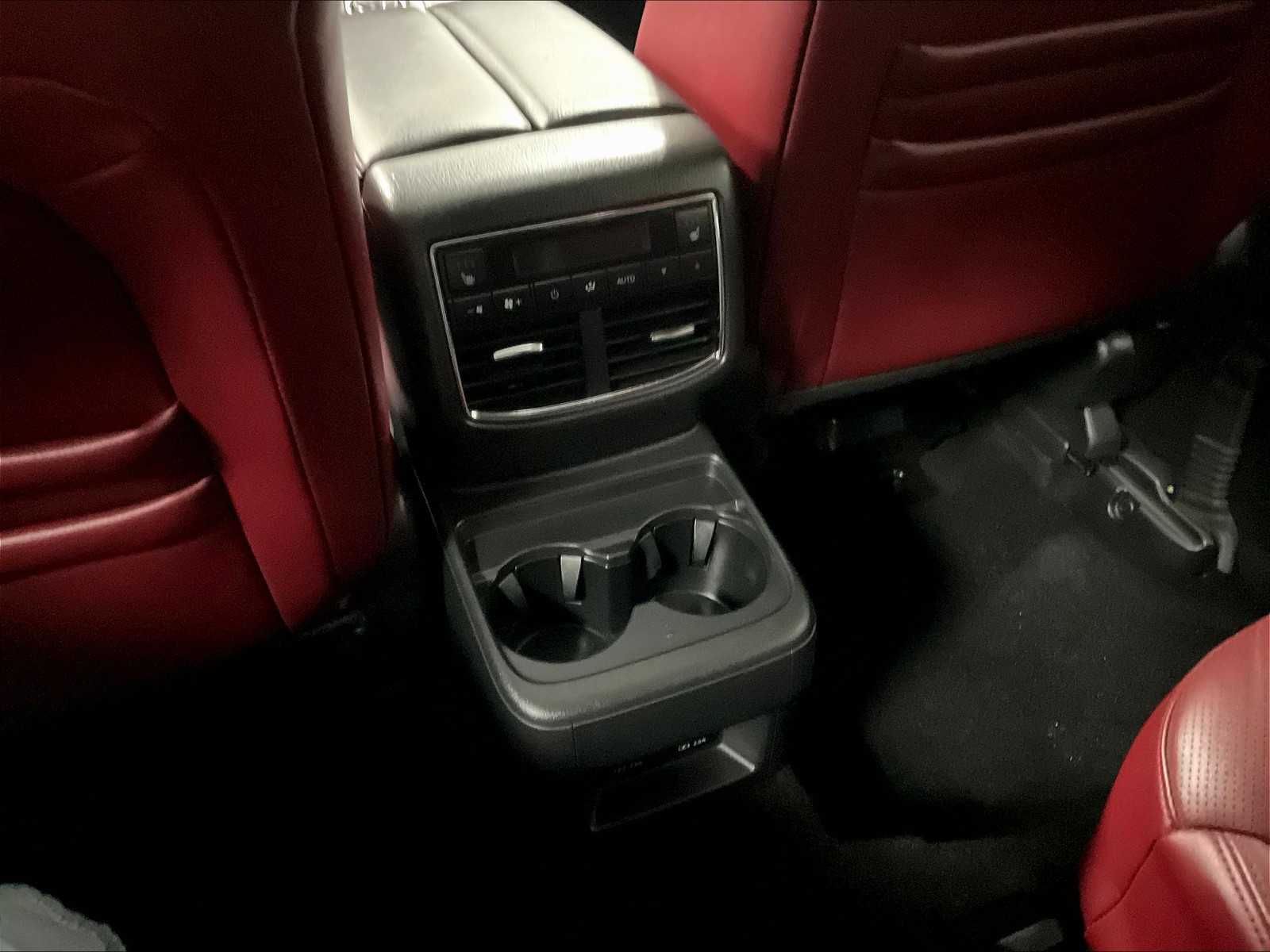 2022 Mazda CX-9 Carbon Edition - Photo 28