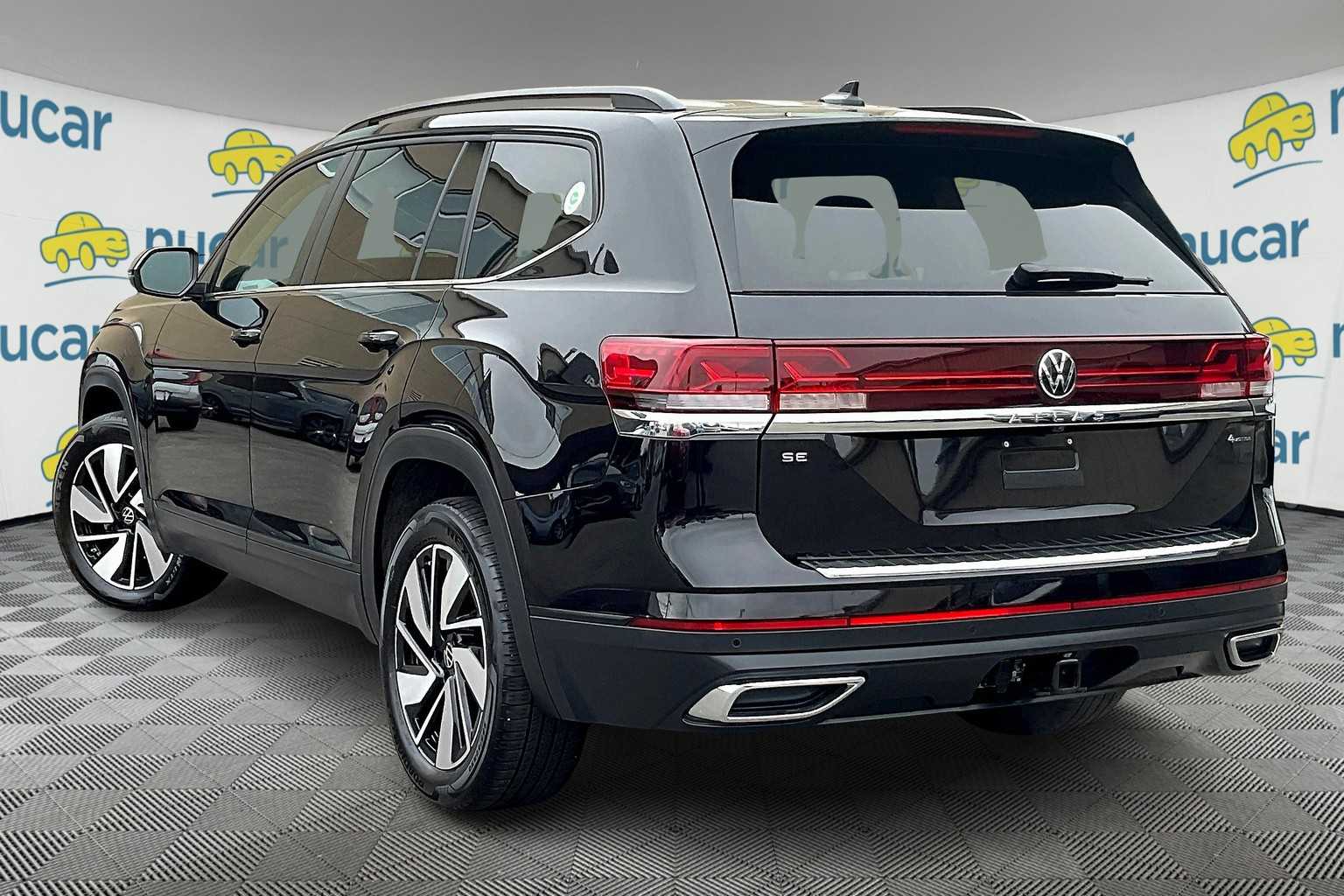 2024 Volkswagen Atlas 2.0T SE w/Technology - Photo 4