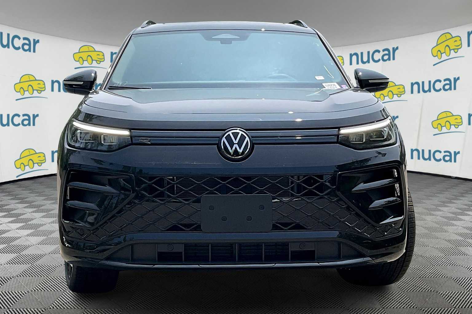 2025 Volkswagen Tiguan SE R-Line Black - Photo 3