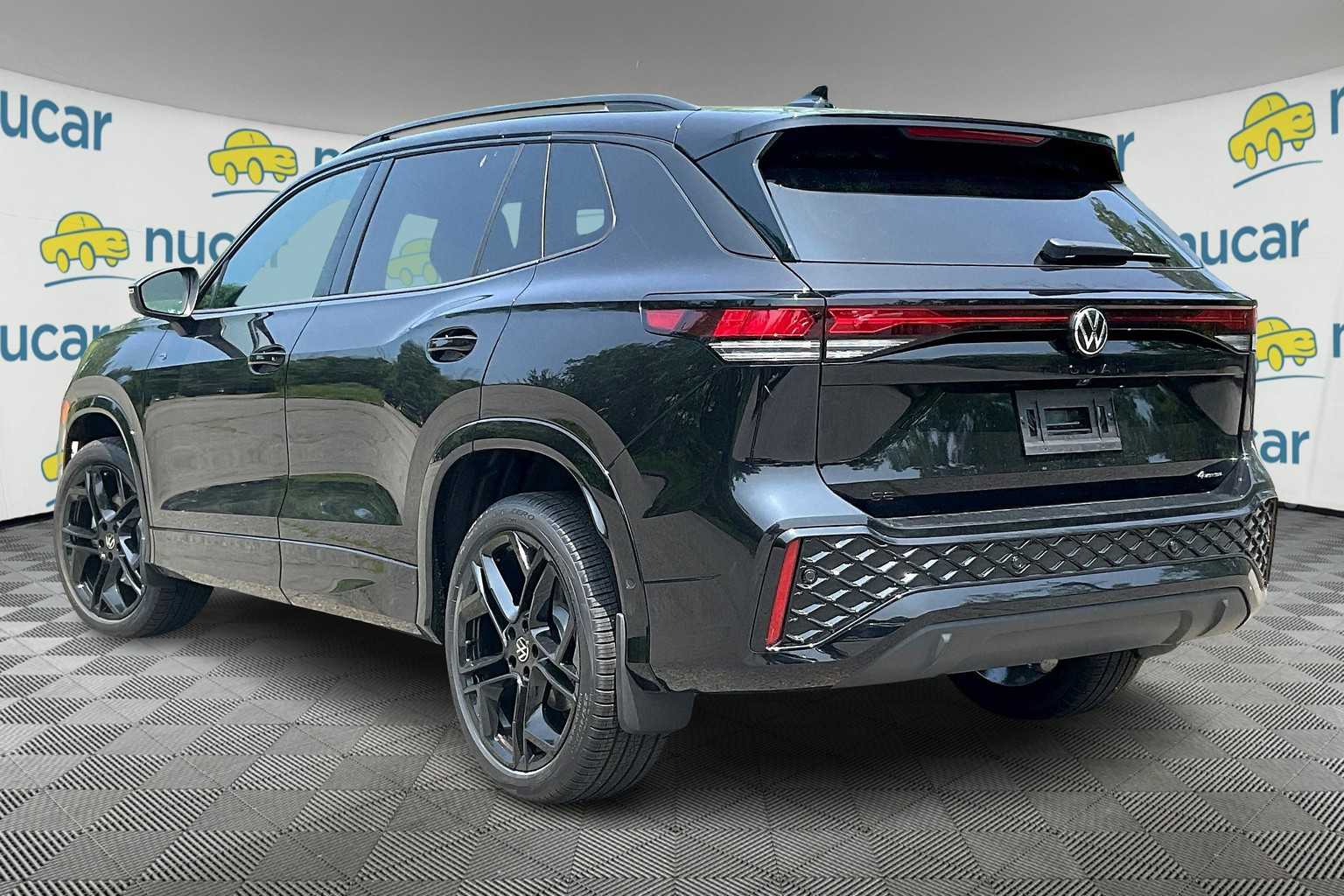 2025 Volkswagen Tiguan SE R-Line Black - Photo 5