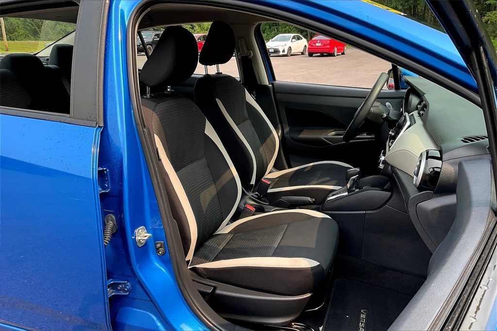 2021 Nissan Versa 1.6 SV - Photo 11