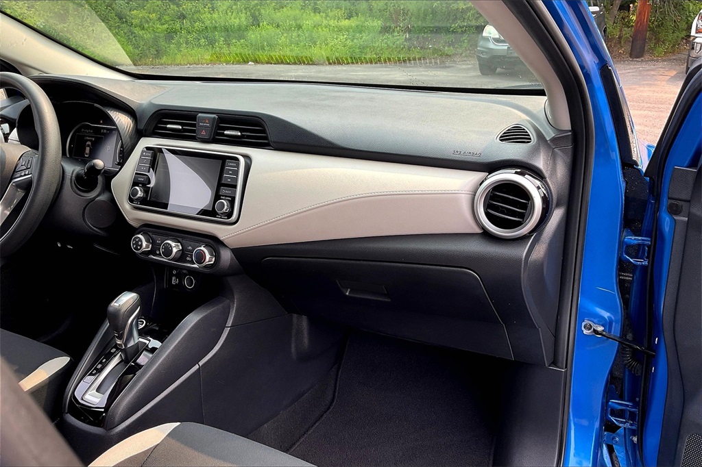 2021 Nissan Versa 1.6 SV - Photo 12