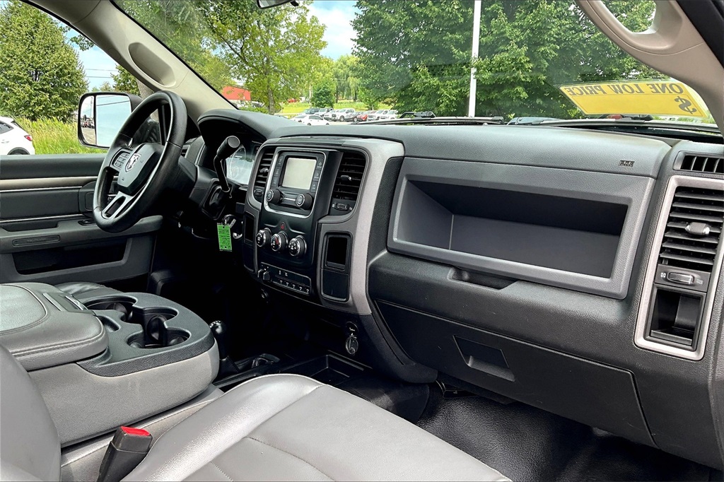 2018 Ram 3500 Tradesman - Photo 14