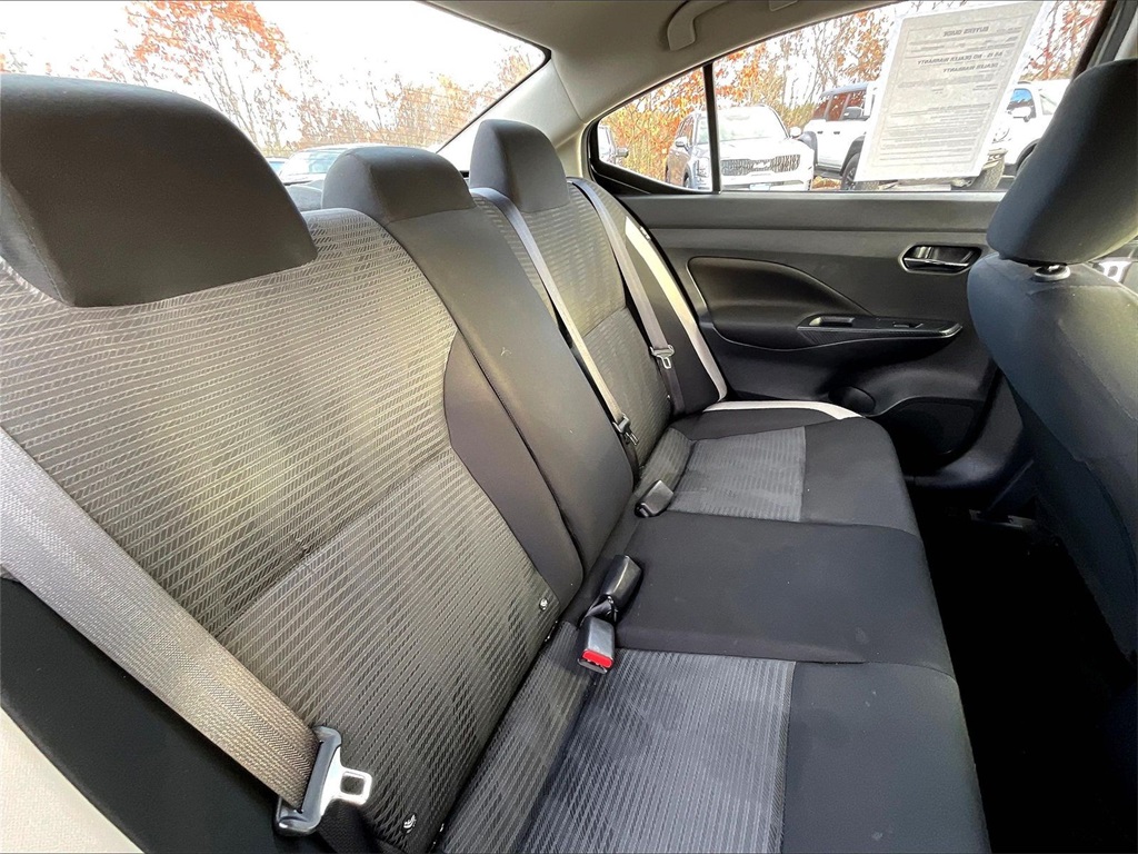 2022 Nissan Versa 1.6 SV - Photo 15