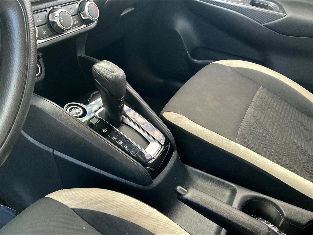 2022 Nissan Versa 1.6 SV - Photo 19