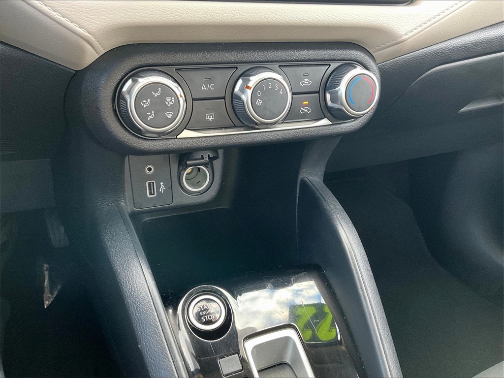 2022 Nissan Versa 1.6 SV - Photo 24