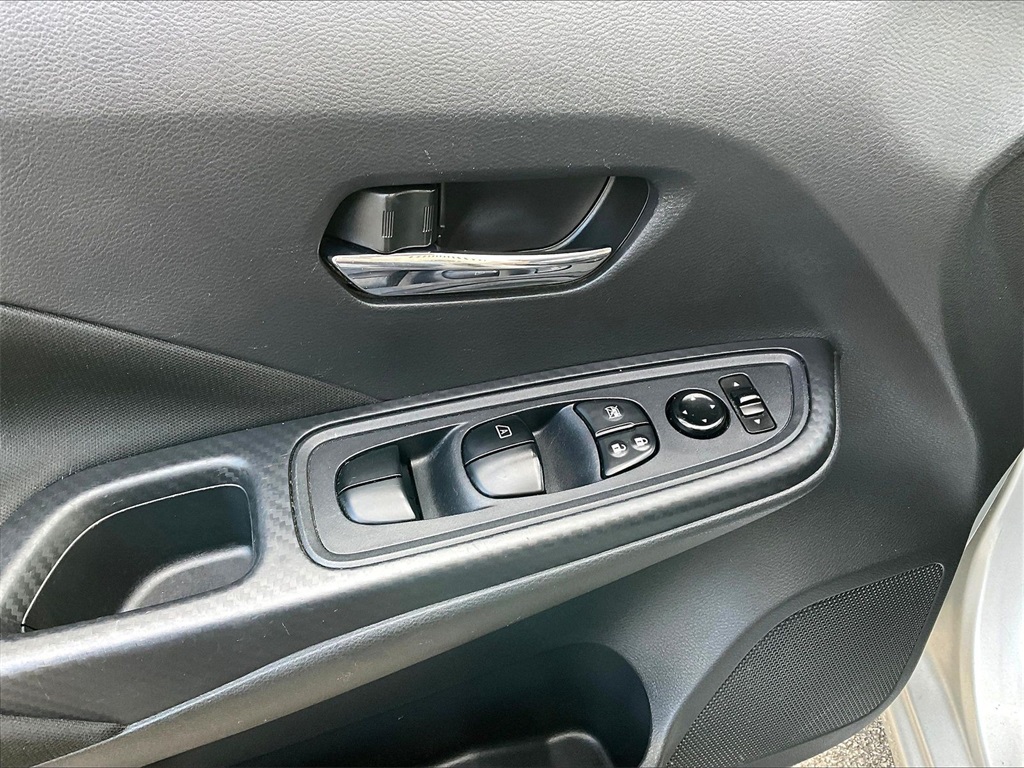 2022 Nissan Versa 1.6 SV - Photo 35