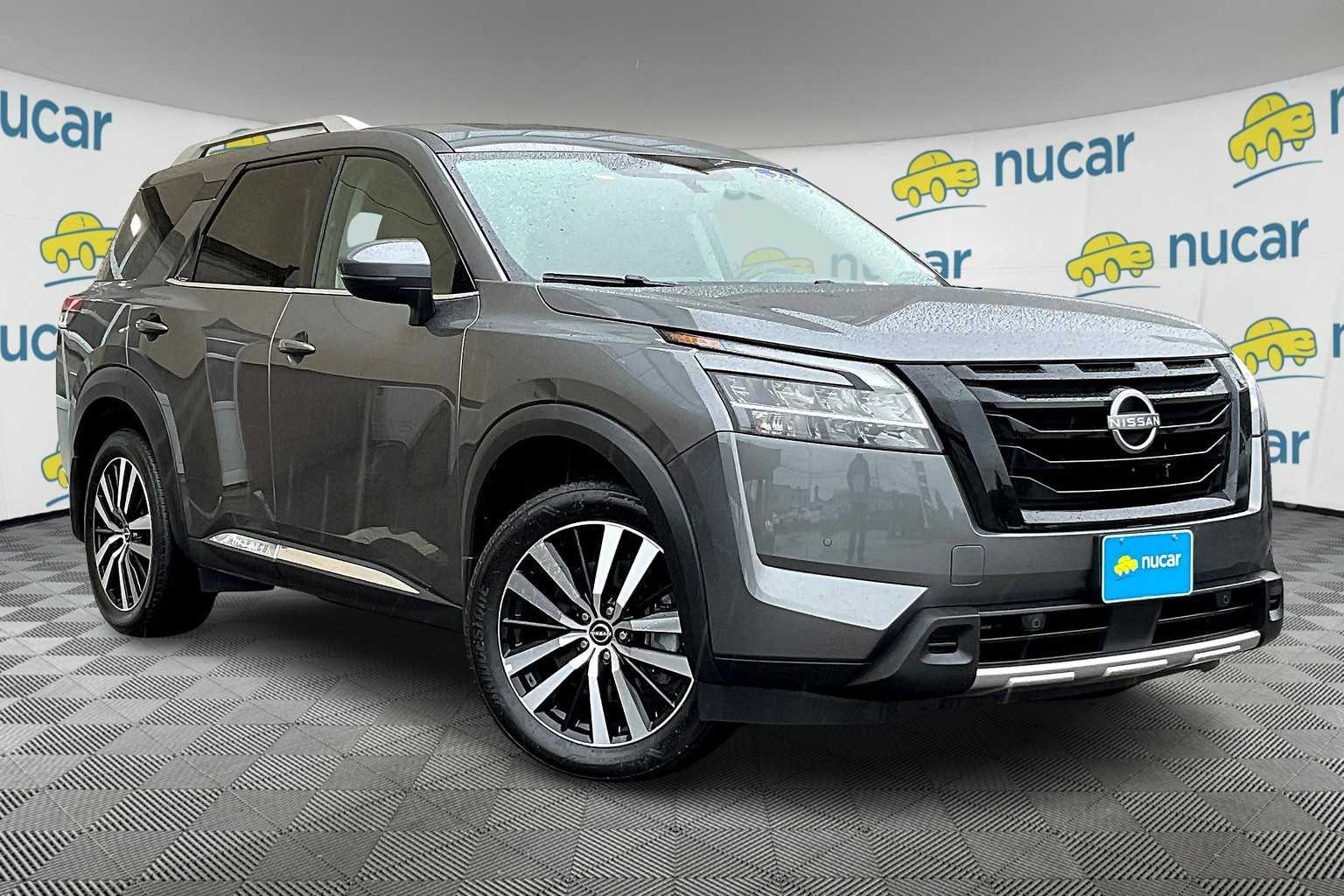 2023 Nissan Pathfinder Platinum