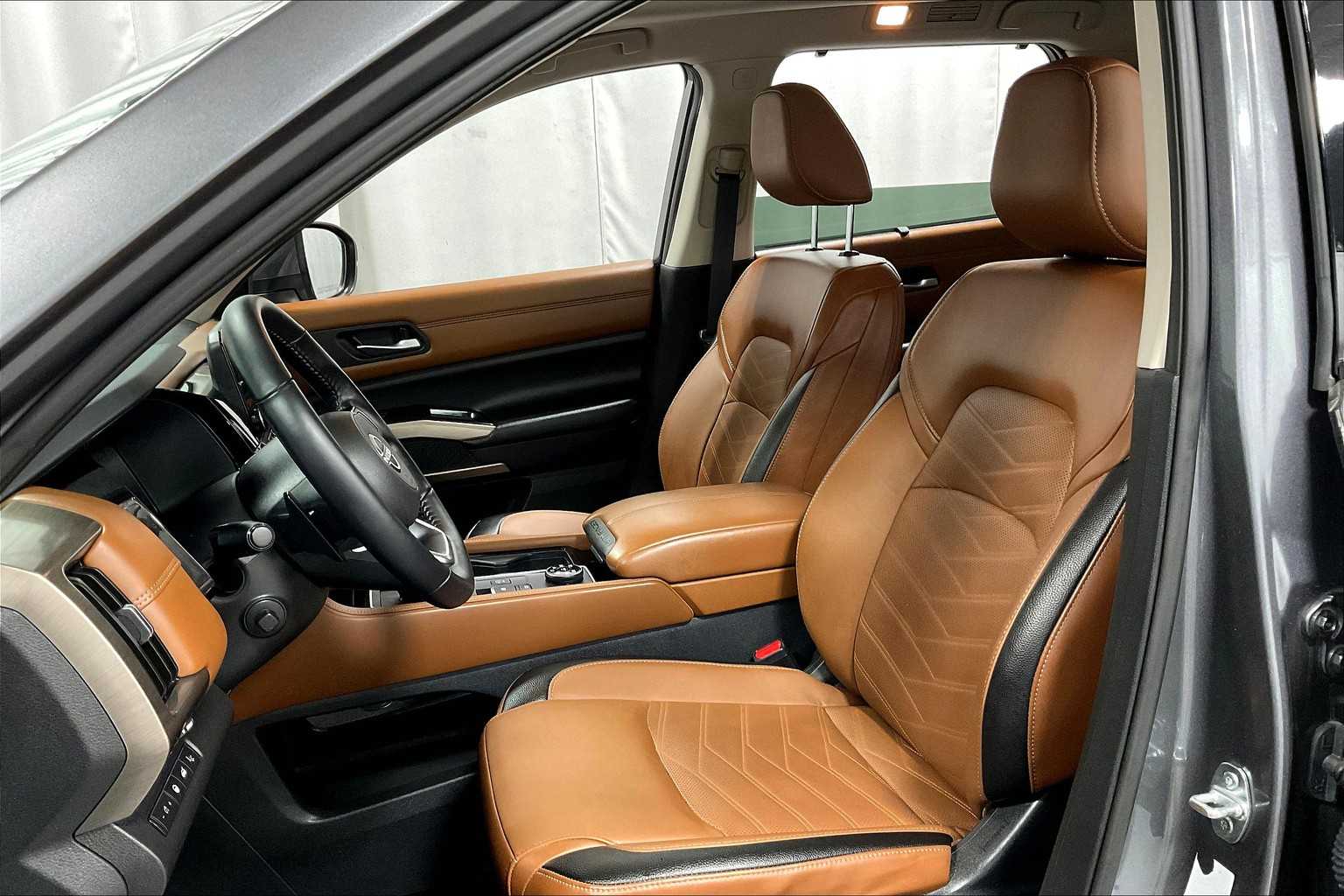 2023 Nissan Pathfinder Platinum - Photo 10