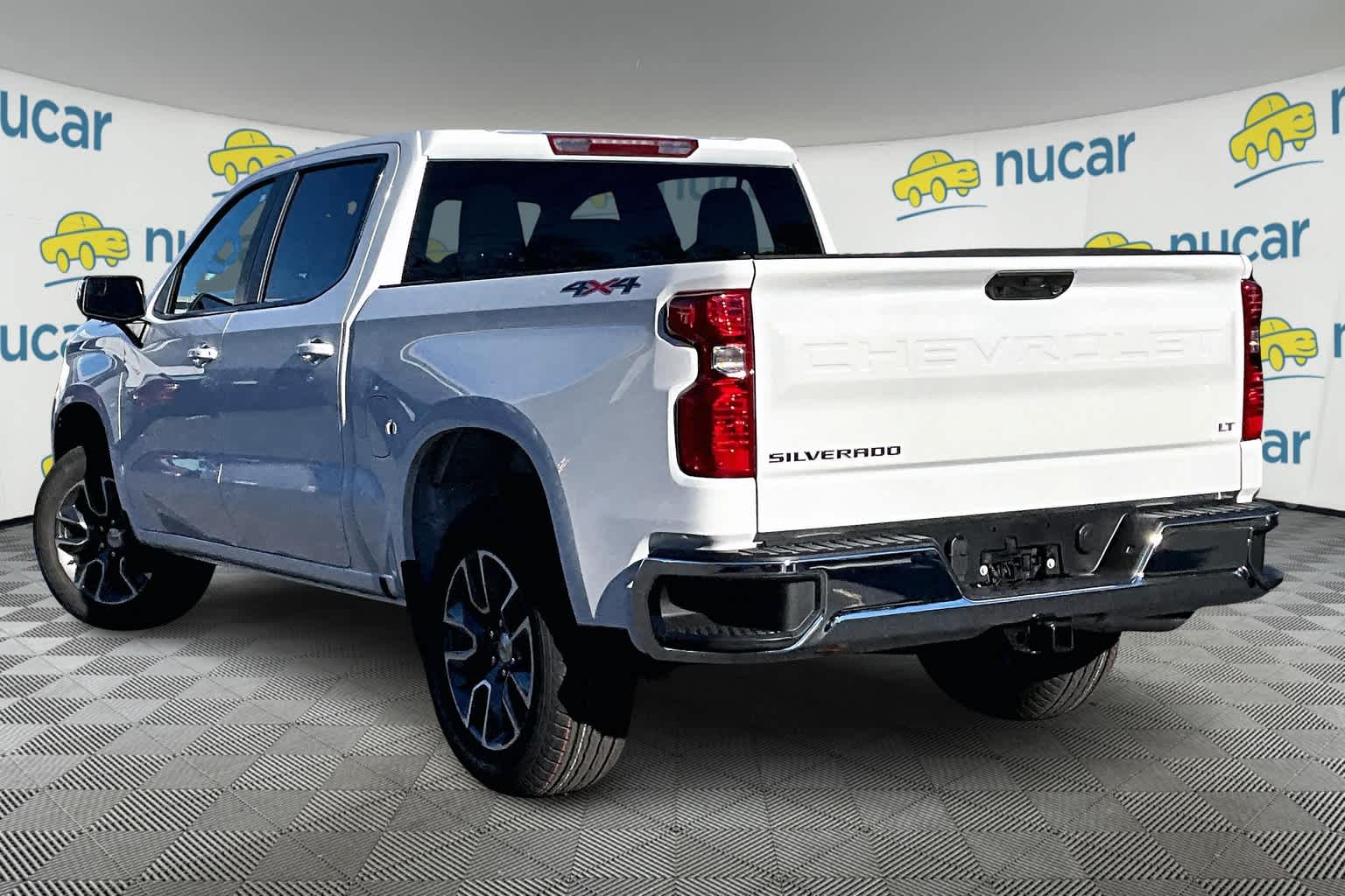 2025 Chevrolet Silverado 1500 LT - Photo 5