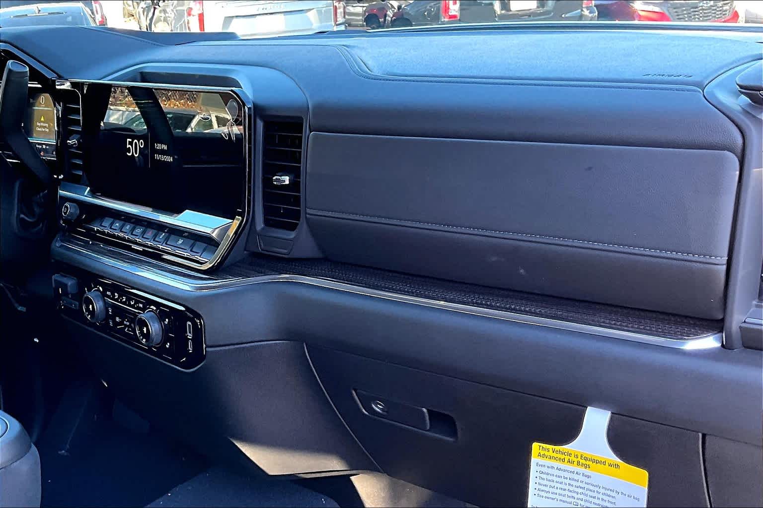 2025 Chevrolet Silverado 1500 LT - Photo 10