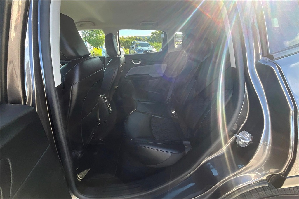 2022 Jeep Compass Latitude - Photo 15