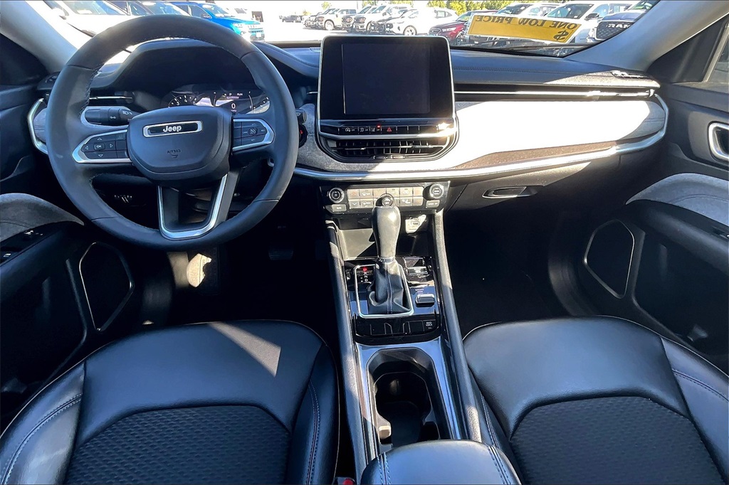 2022 Jeep Compass Latitude - Photo 21
