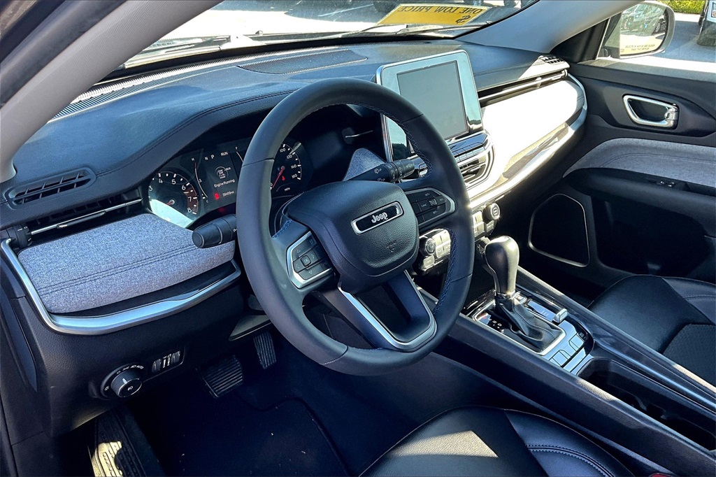 2022 Jeep Compass Latitude - Photo 8