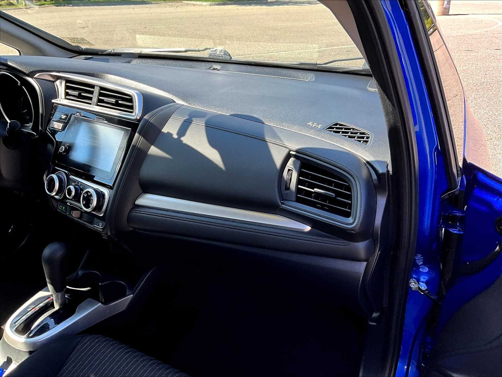 2020 Honda Fit EX - Photo 13