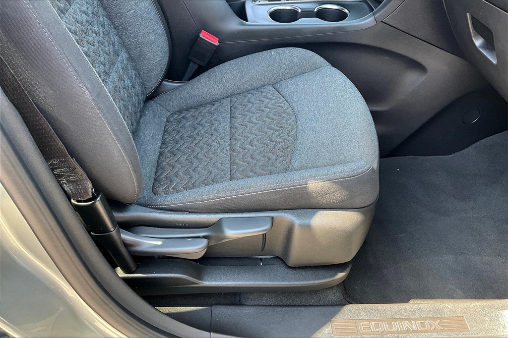 2023 Chevrolet Equinox LT - Photo 34