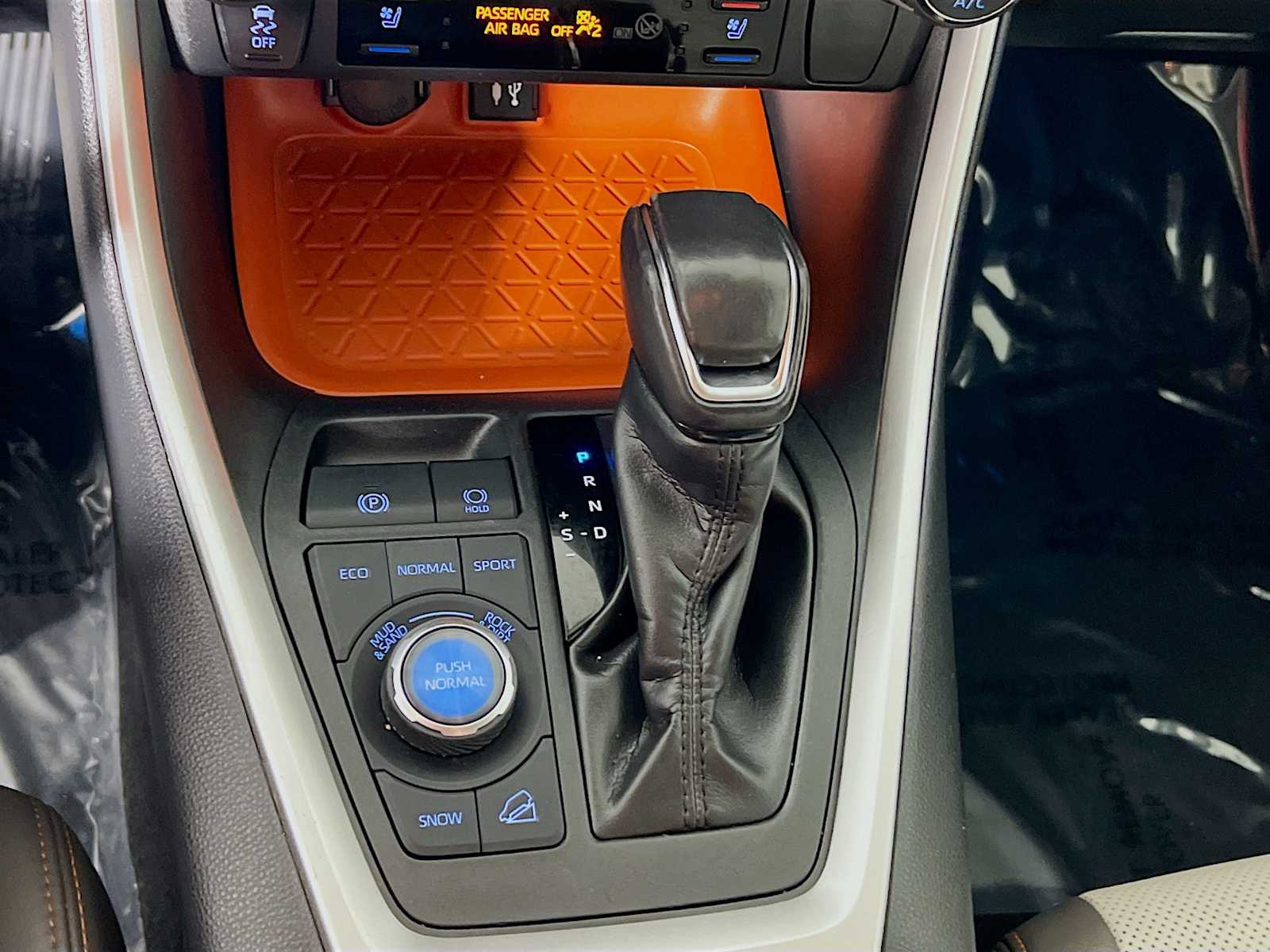 2019 Toyota RAV4 Adventure - Photo 16