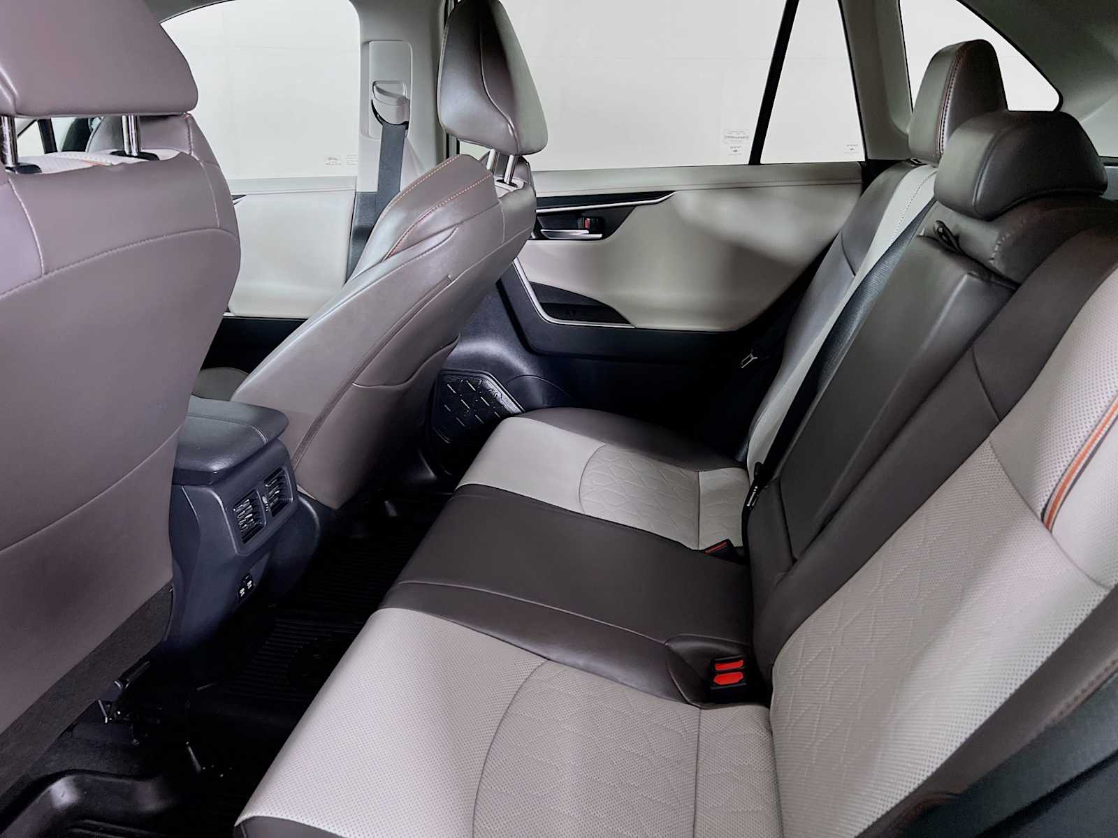 2019 Toyota RAV4 Adventure - Photo 22