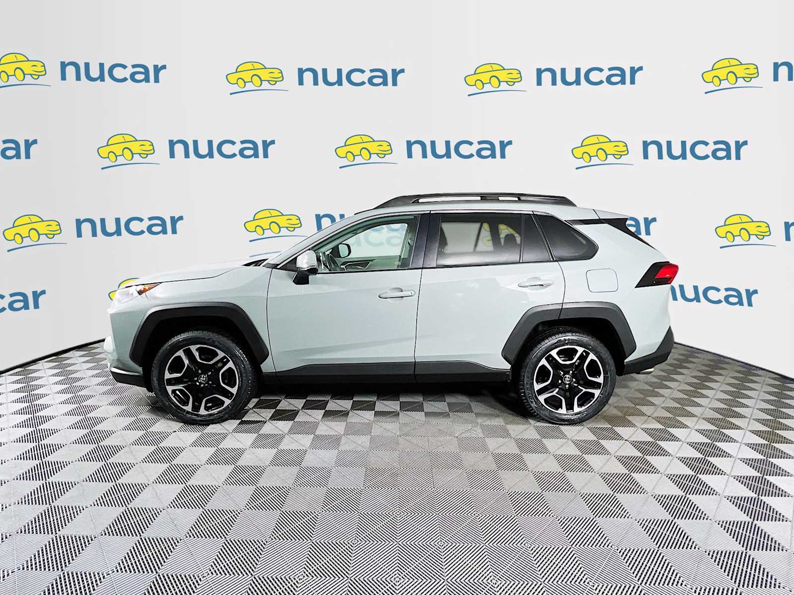 2019 Toyota RAV4 Adventure - Photo 4