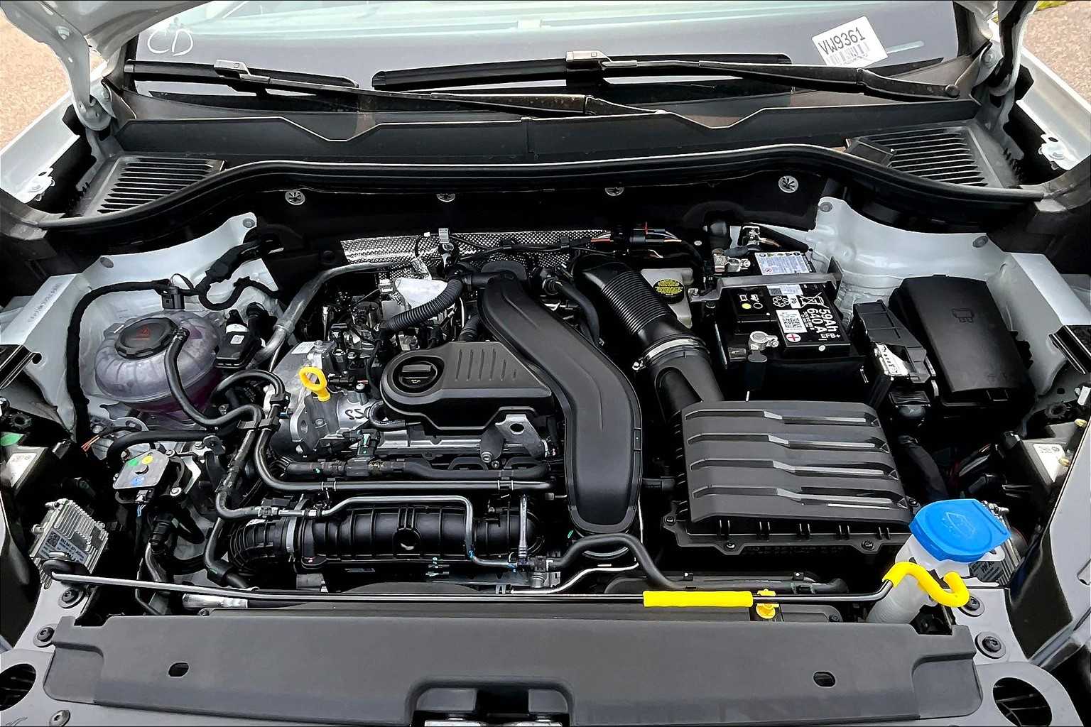 2025 Volkswagen Taos S - Photo 16
