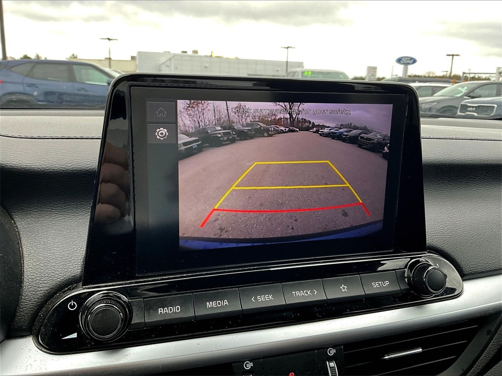 2023 Kia Forte LXS - Photo 18