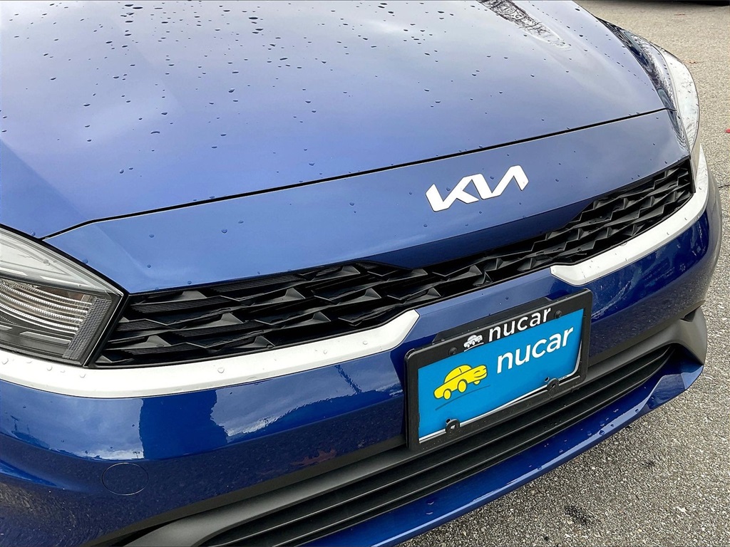 2023 Kia Forte LXS - Photo 26