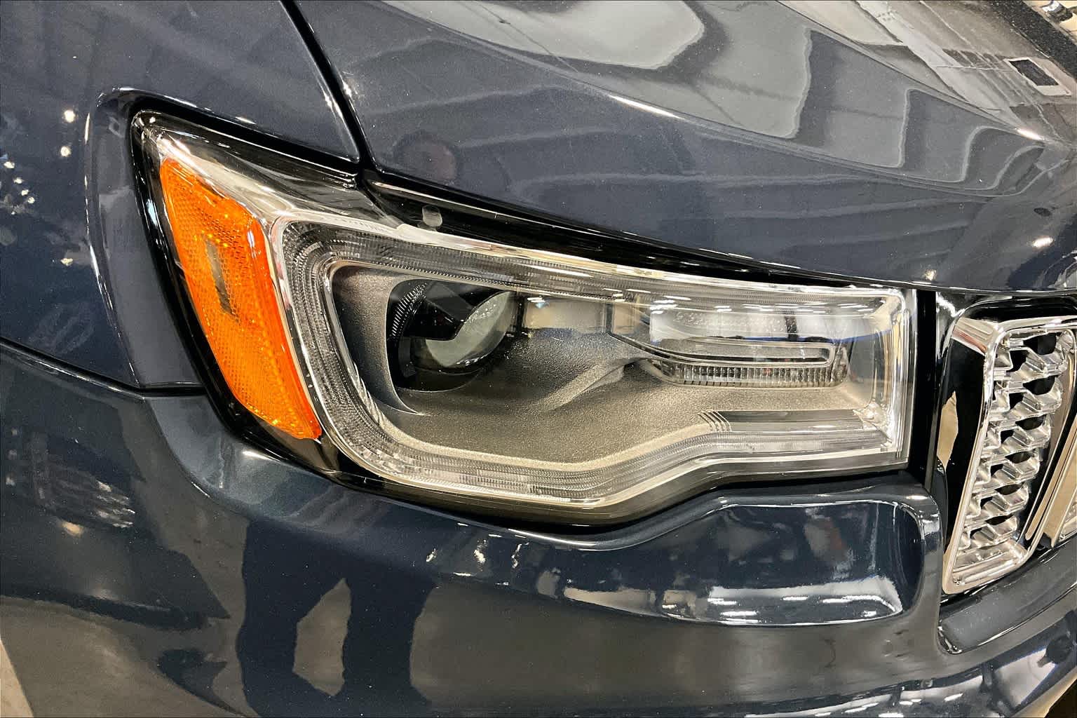 2020 Jeep Grand Cherokee Overland - Photo 34