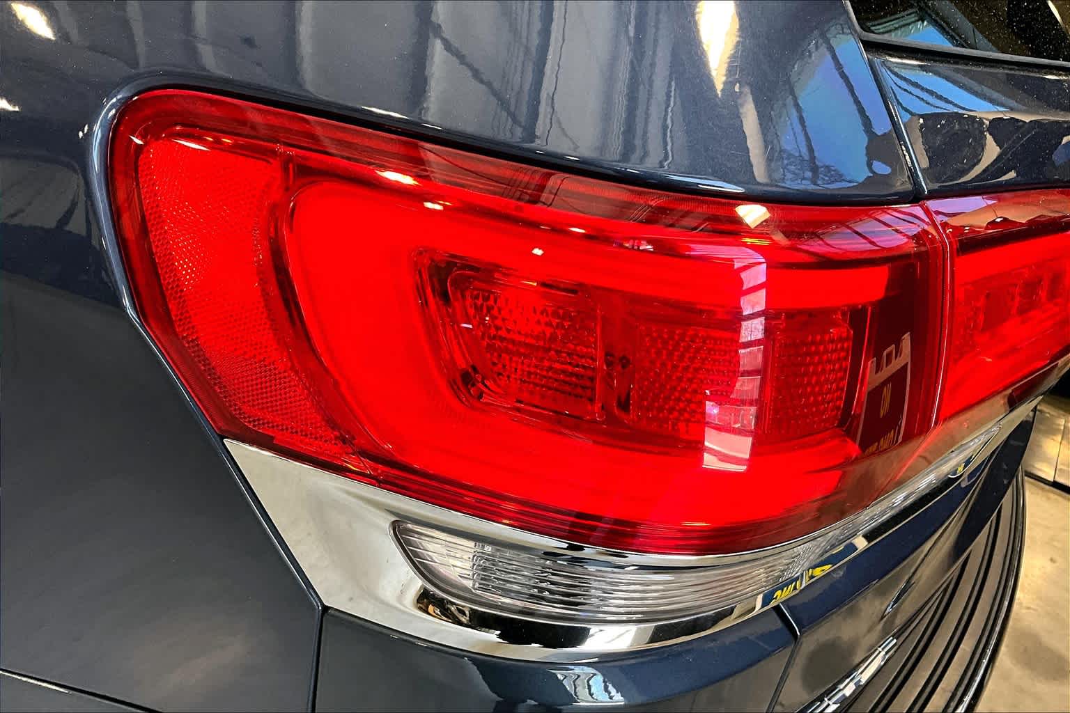 2020 Jeep Grand Cherokee Overland - Photo 35