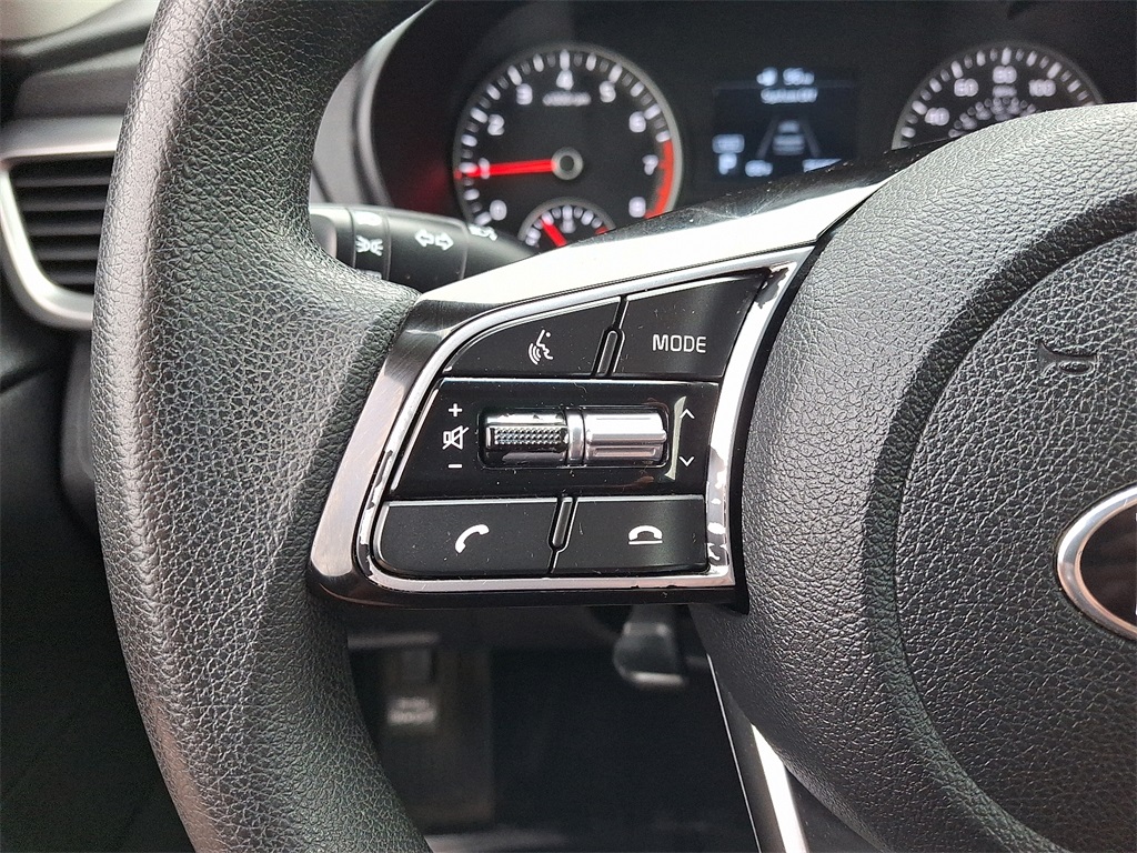 2020 Kia Optima LX - Photo 21