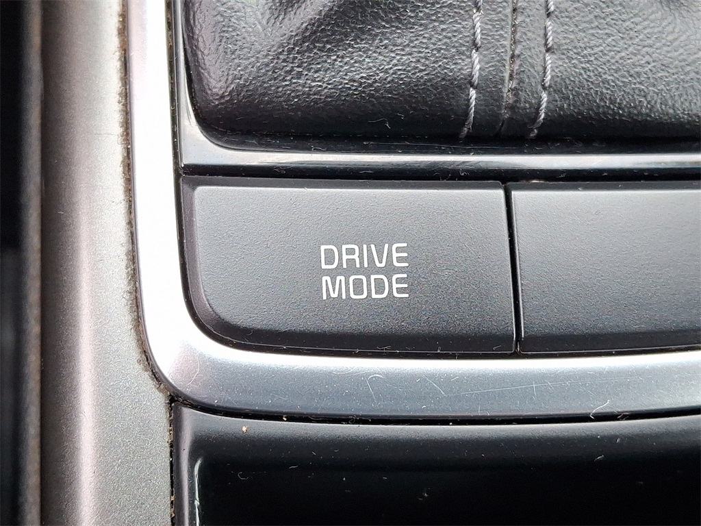 2020 Kia Optima LX - Photo 24