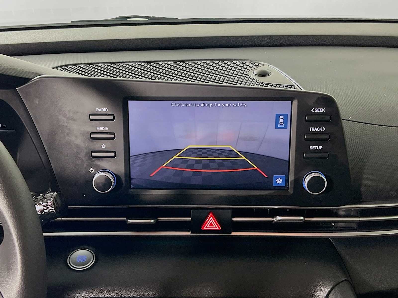 2023 Hyundai Elantra SEL - Photo 13